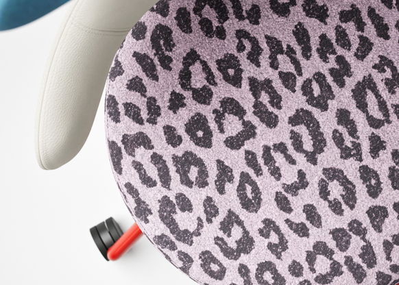 Savo reimagines the office chair at 3daysofdesign